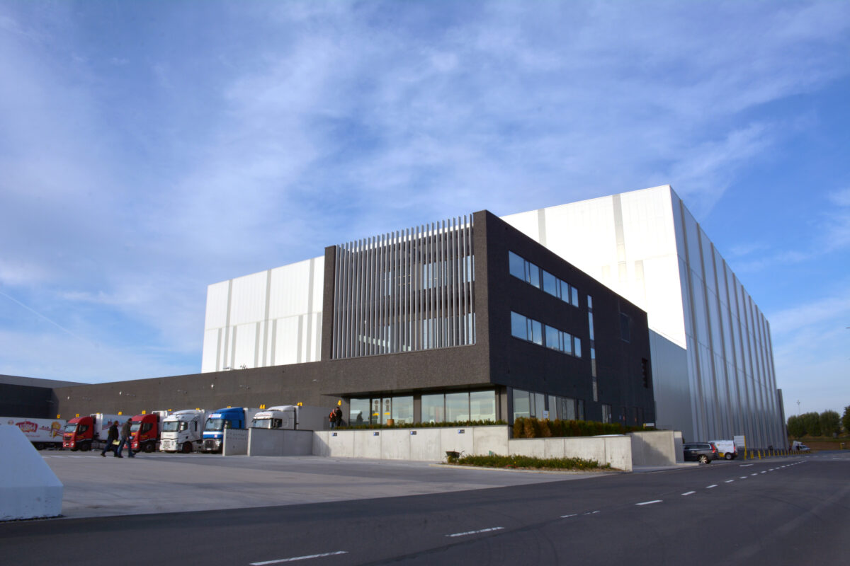 Moeskroen hoogbouw koelhuis